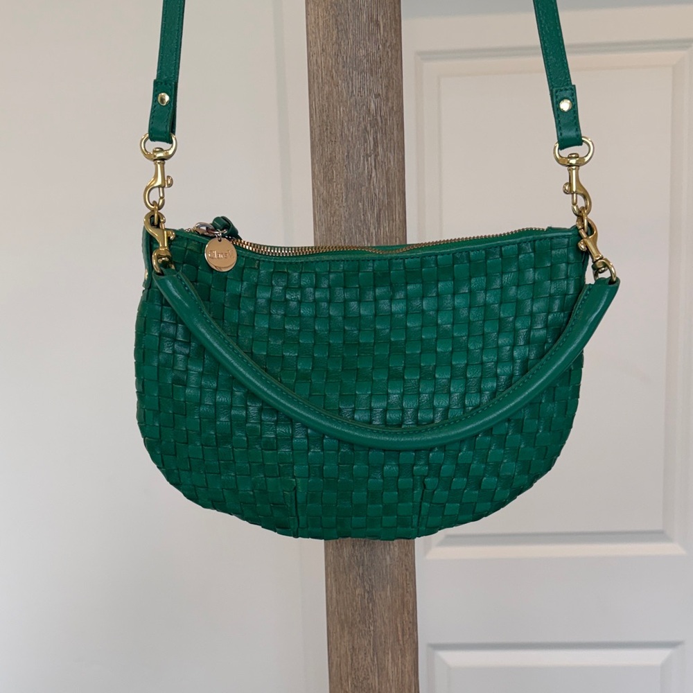 Green Woven Shoulder Bag - Stylish Everyday Carry - Picture 11 of 11